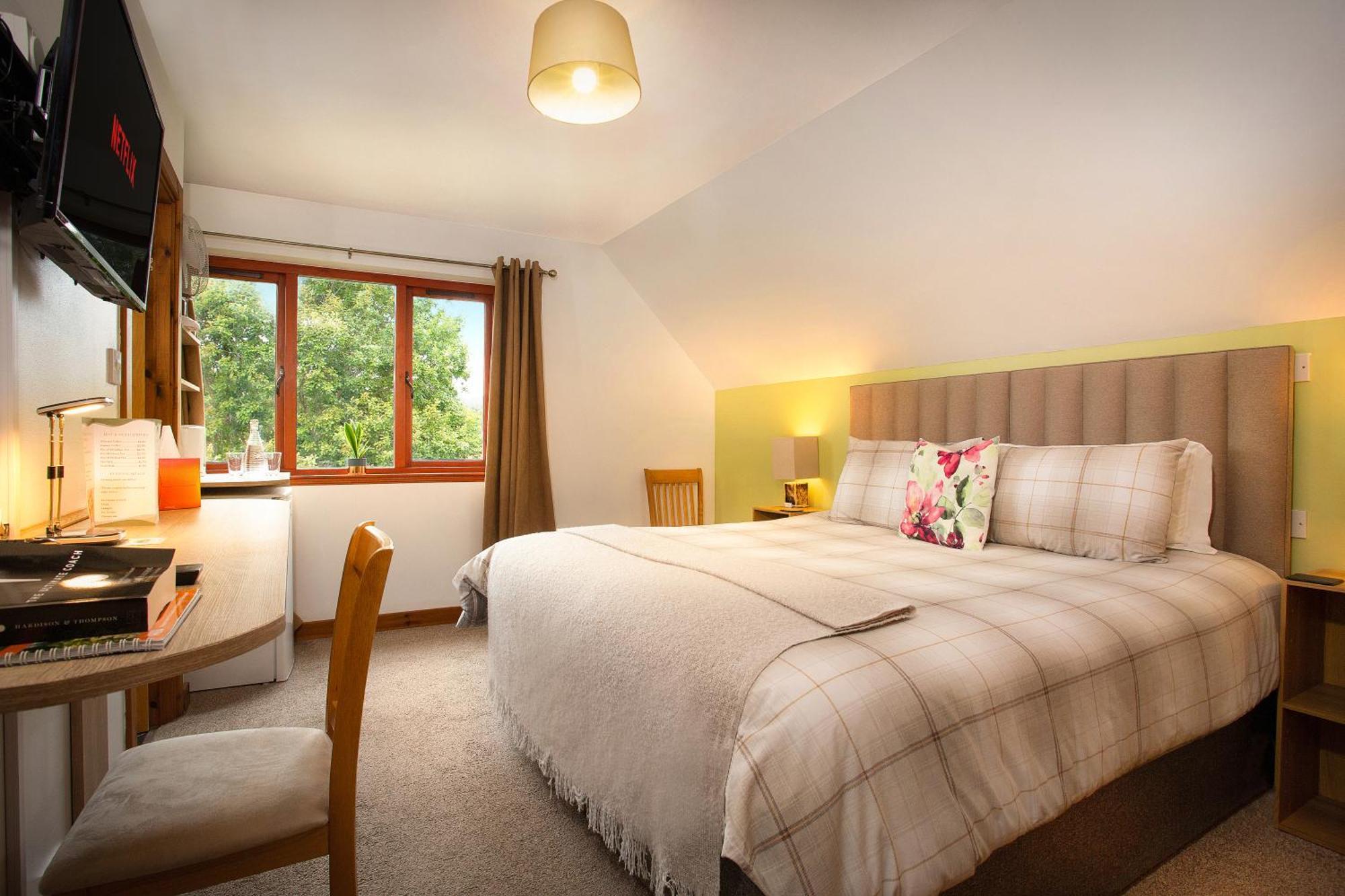 Beechwood Lodge Guesthouse Alness Eksteriør billede